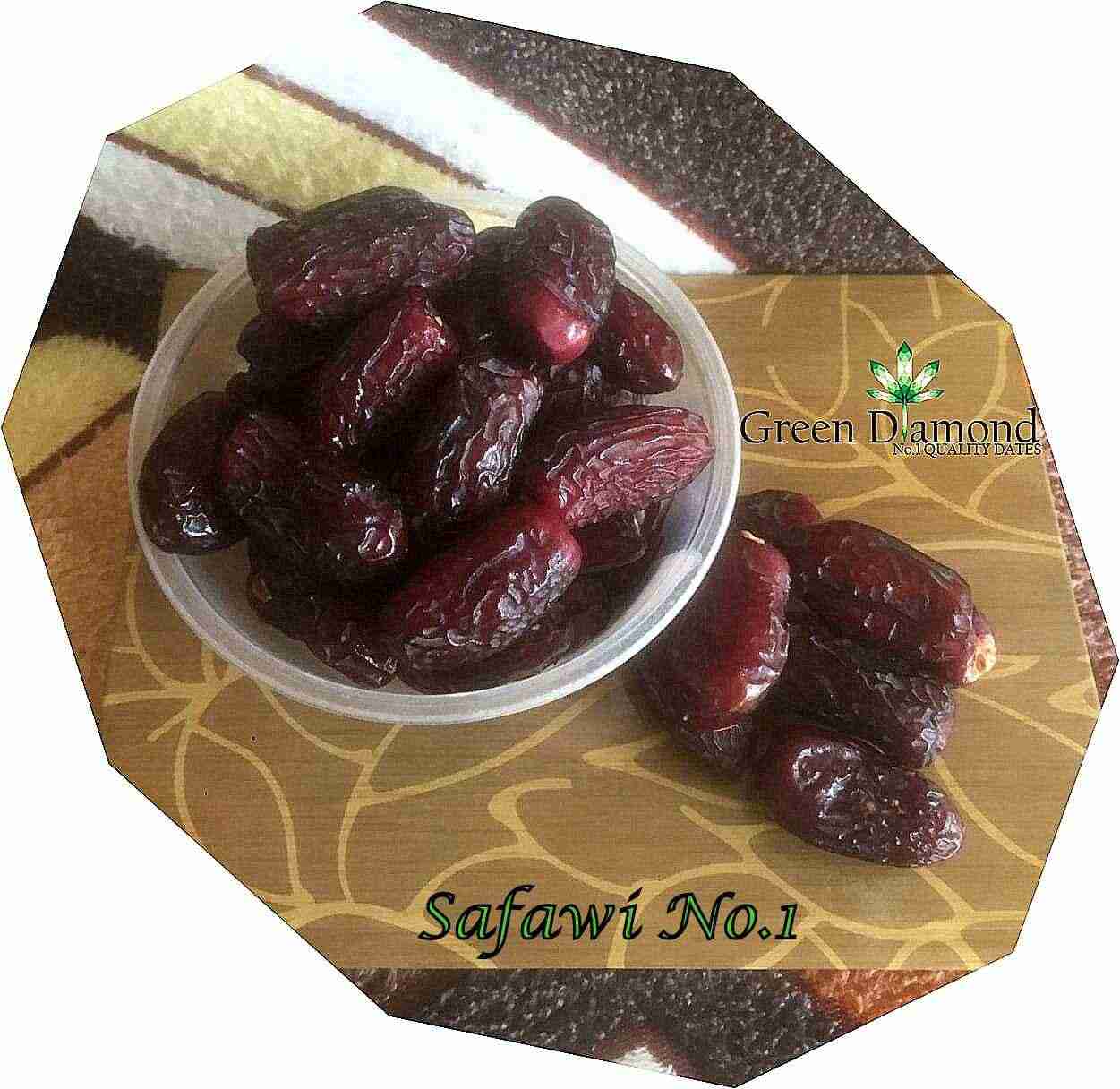 Premium Safawi dates from a Malaysian dates supplier